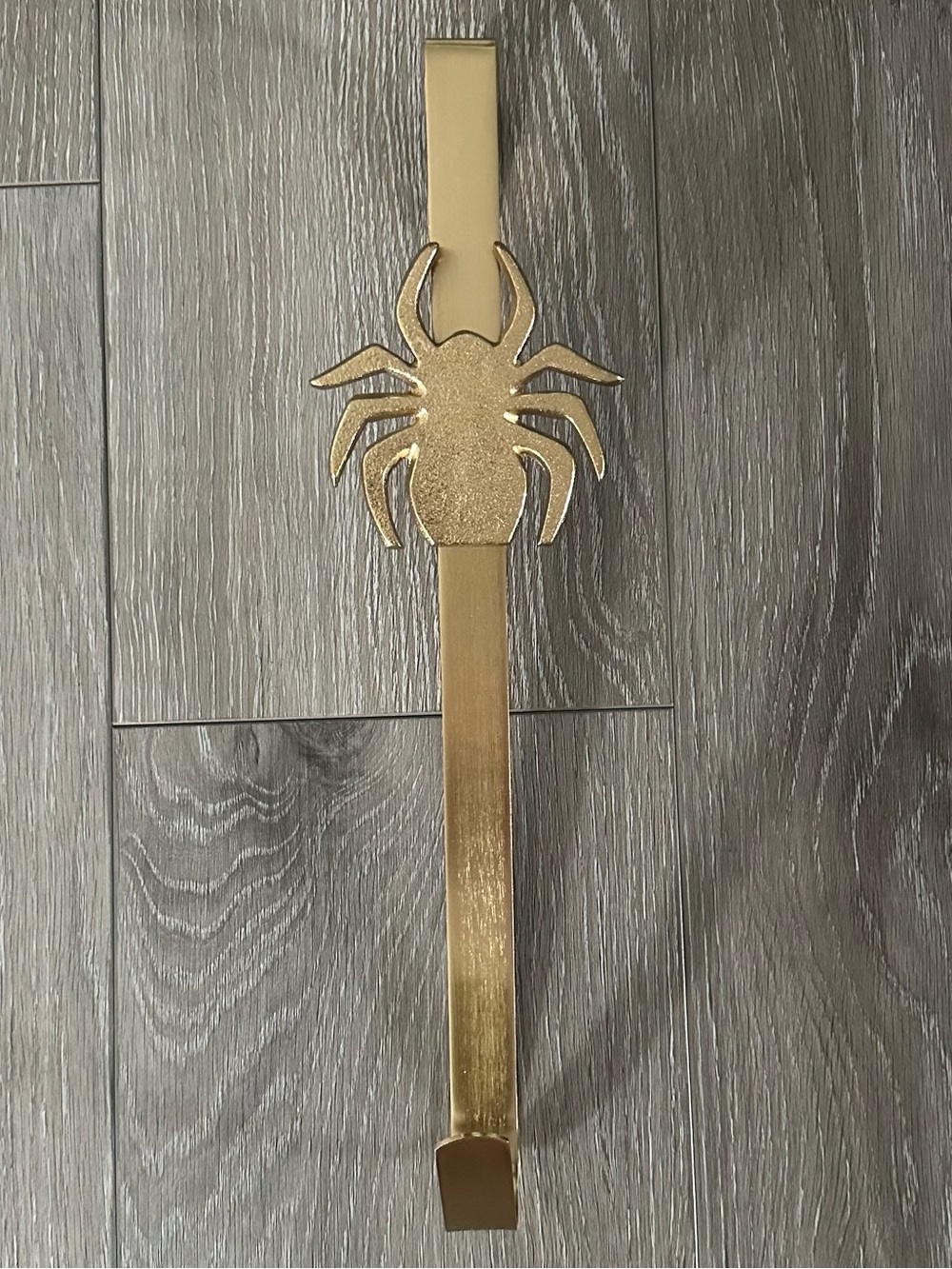 NWOT Spider Wreath Hanger